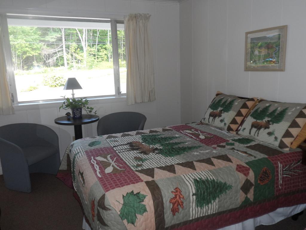 White Oak Motel & Cottages 霍尔德内斯 客房 照片