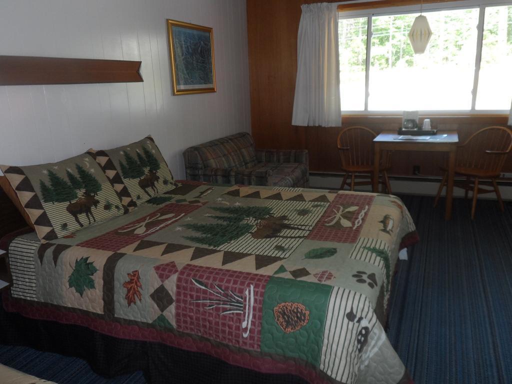 White Oak Motel & Cottages 霍尔德内斯 客房 照片