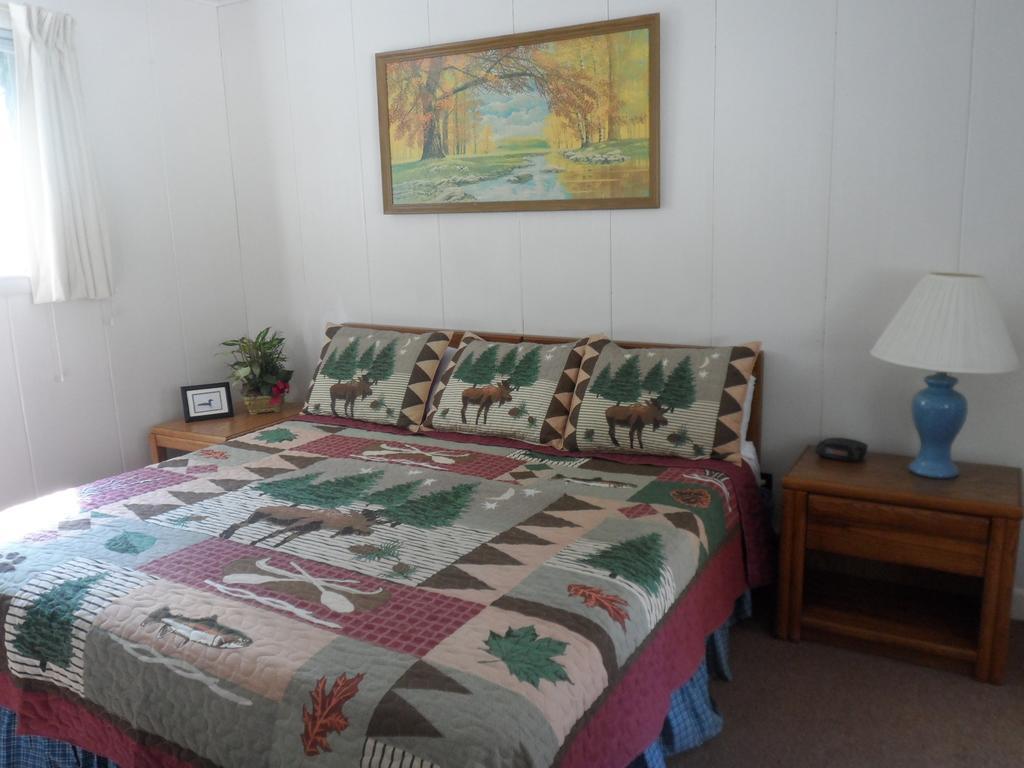 White Oak Motel & Cottages 霍尔德内斯 客房 照片